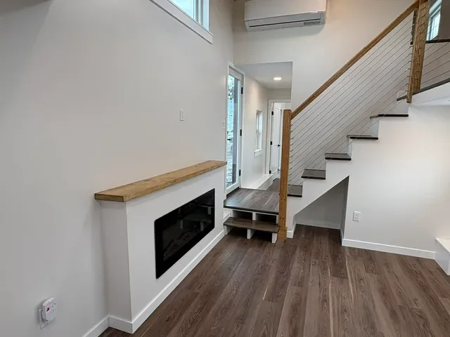 the-perpetua-modern-haven-fireplace