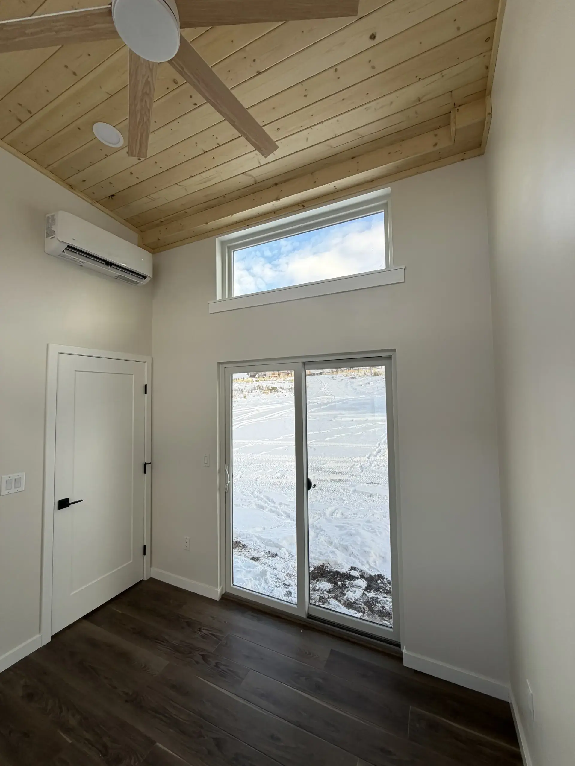 the-perpetua-modern-haven-slider